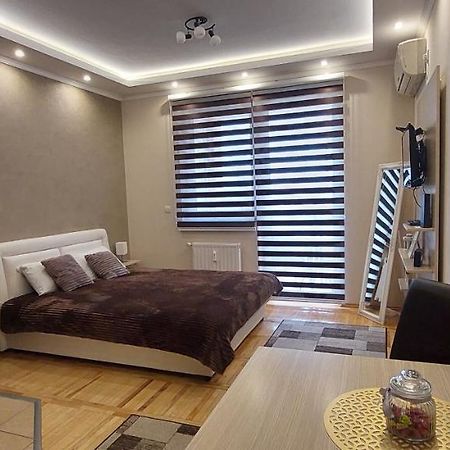 Apartman Studio Niki 苏博蒂察 外观 照片